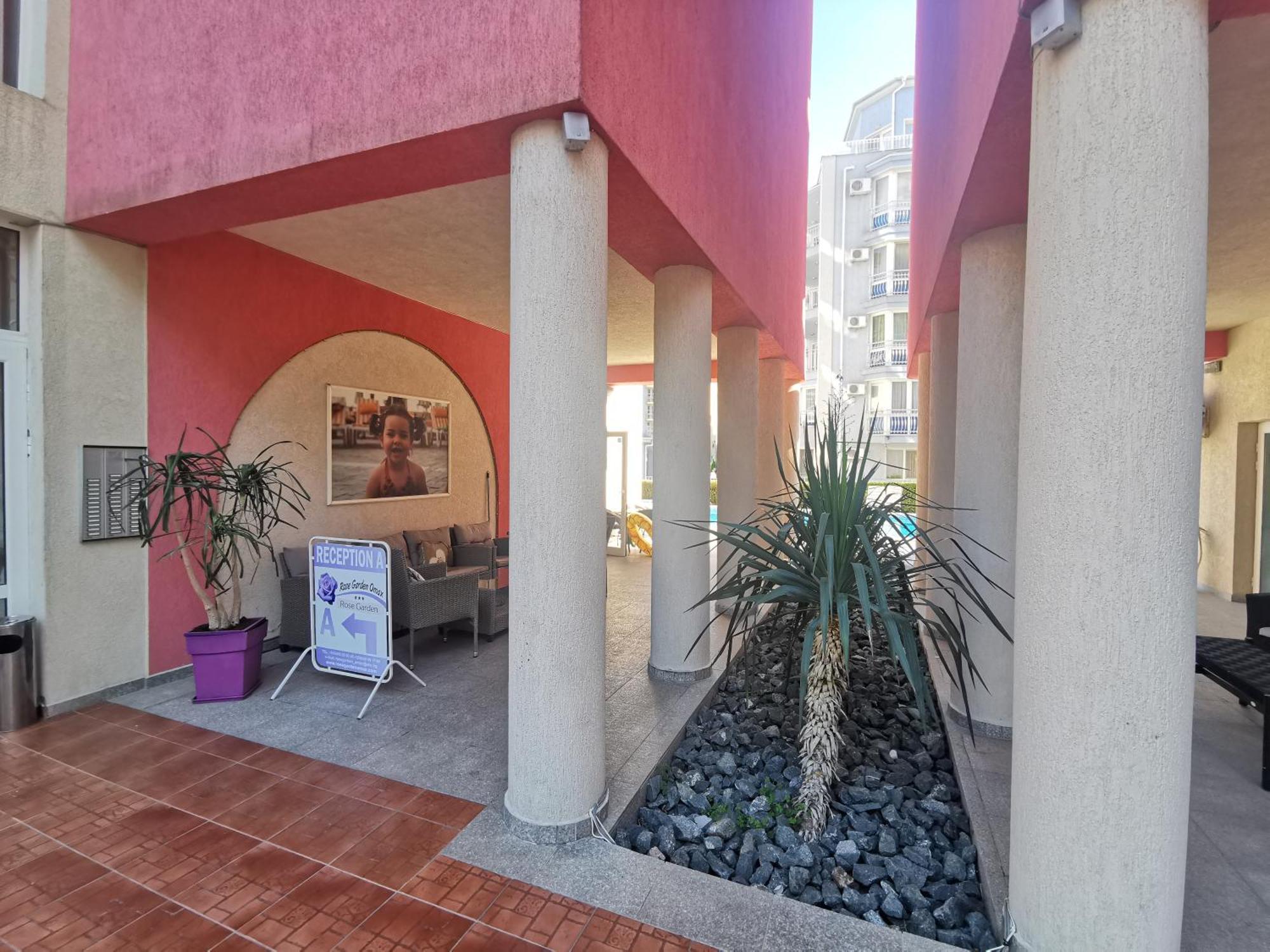 Rose Garden Omax Apartments Sunny Beach Esterno foto