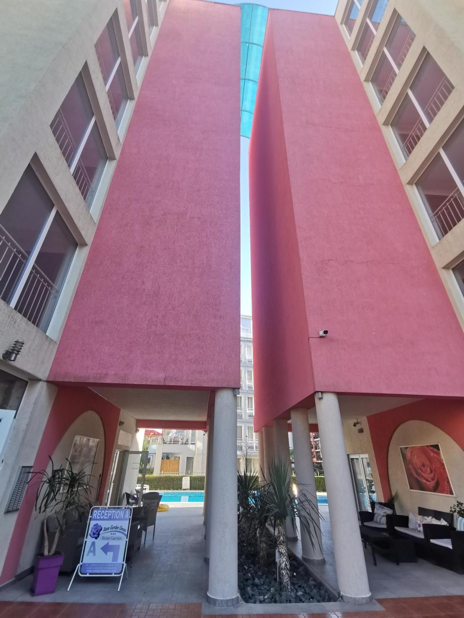 Rose Garden Omax Apartments Sunny Beach Esterno foto